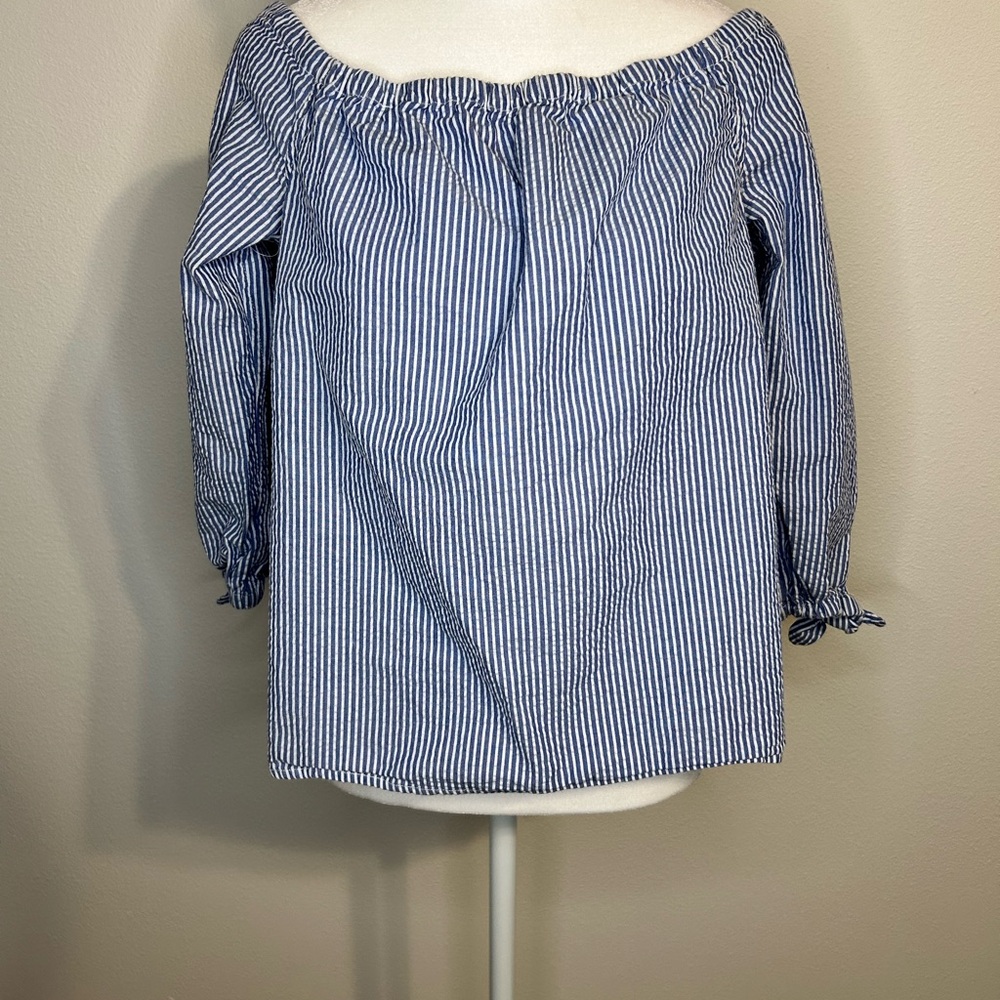 Vineyard Vines Coastal Grandma Blue and White Cuffed Sleeve Blouse